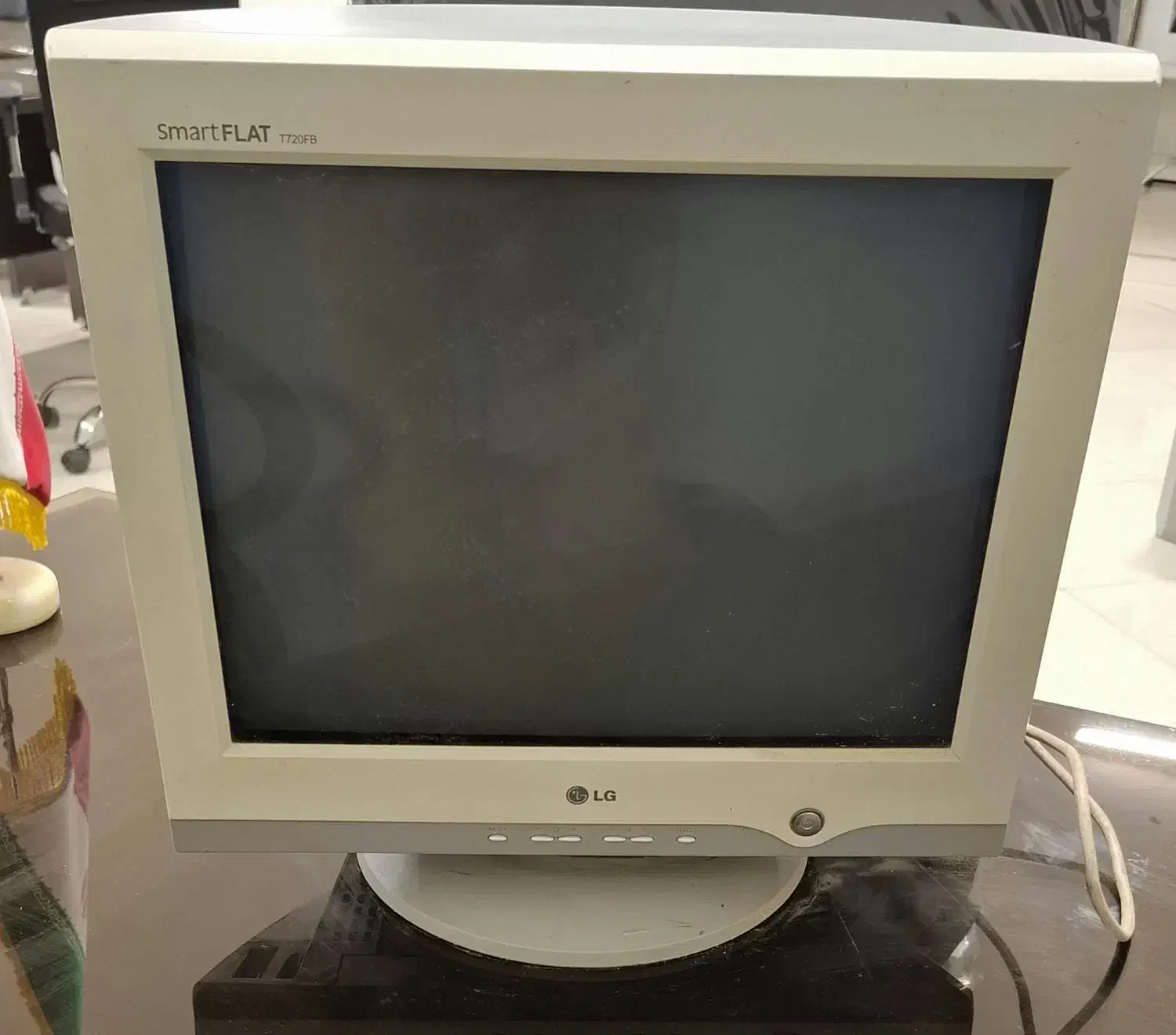 مانیتور LG و کیس|رایانه رومیزی|سمنان, |دیوار