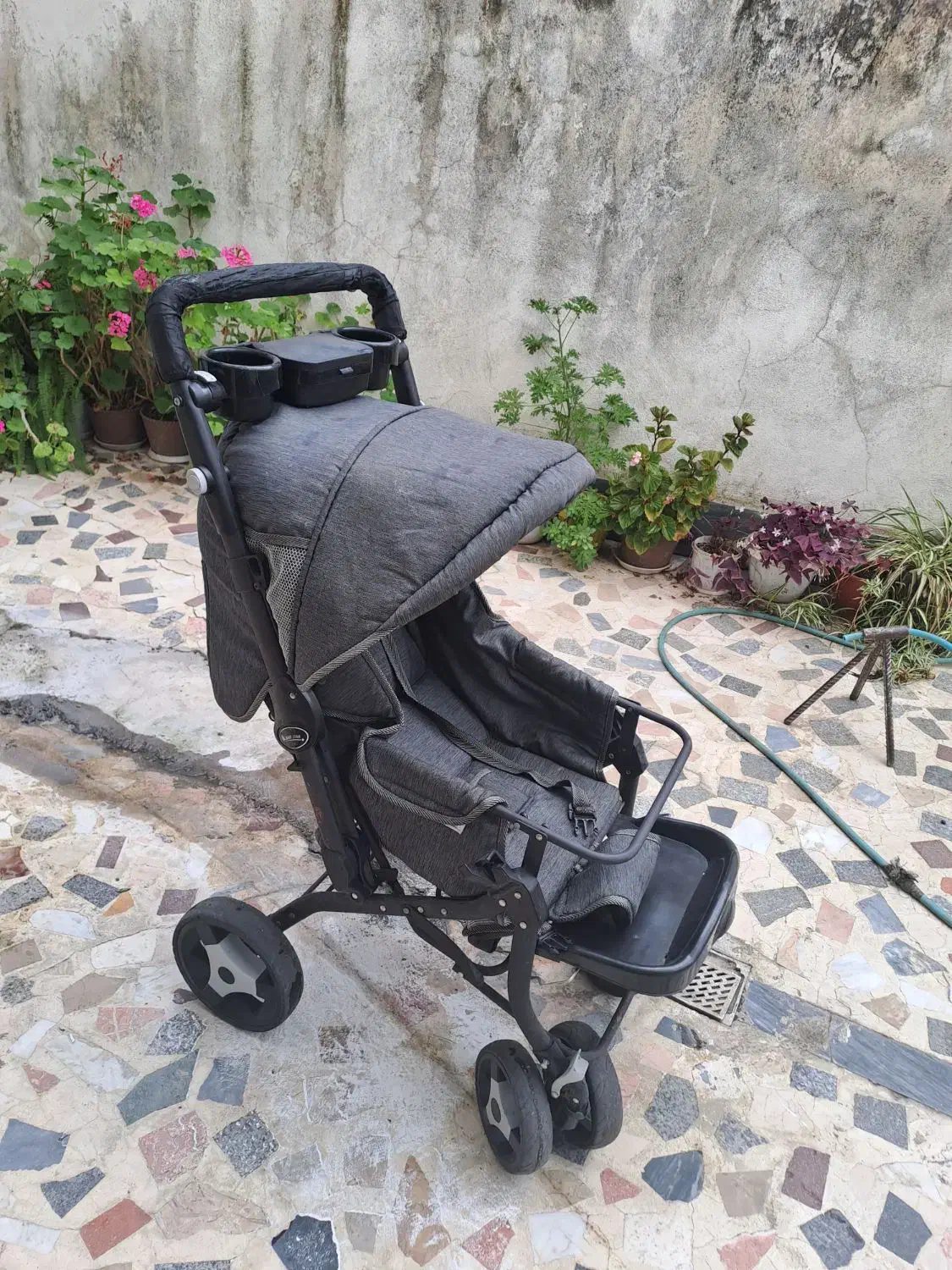 فروش کالسکه و آغوشی ...سالم|کالسکه و لوازم جانبی|صومعهسرا, |دیوار