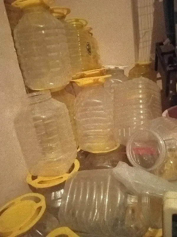 دبه فرمونی و جا خیارشور|ظروف نگهدارنده، پلاستیکی، یک‌بارمصرف|ایلام, |دیوار