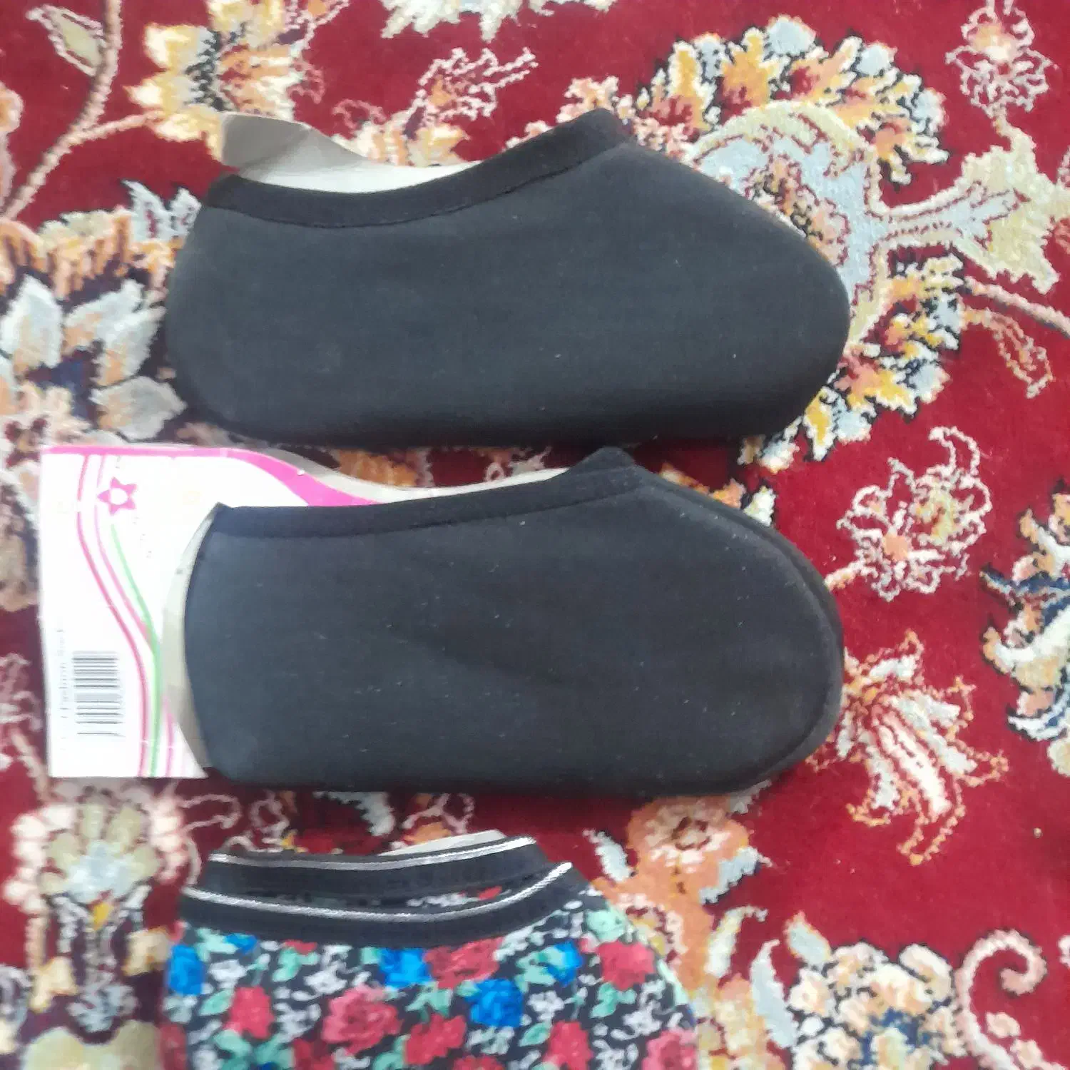 خوب است|بندرخت و رخت‌آویز|زاهدان, |دیوار