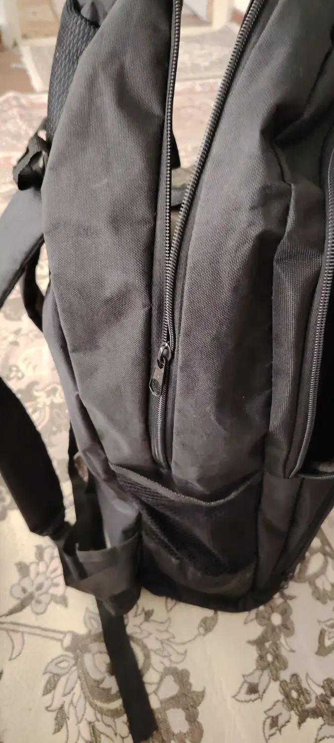 کوله پشتی|کیف، کفش، کمربند|ری, شهادت|دیوار