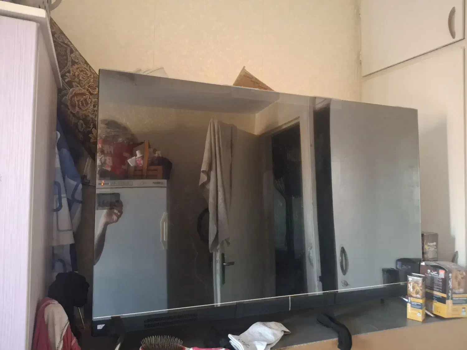 تلویزیون جی پلاس۵۰اینچ هوشمند همراه بامحافظ صفحه|تلویزیون و پروژکتور|تهران, دولتخواه شمالی|دیوار