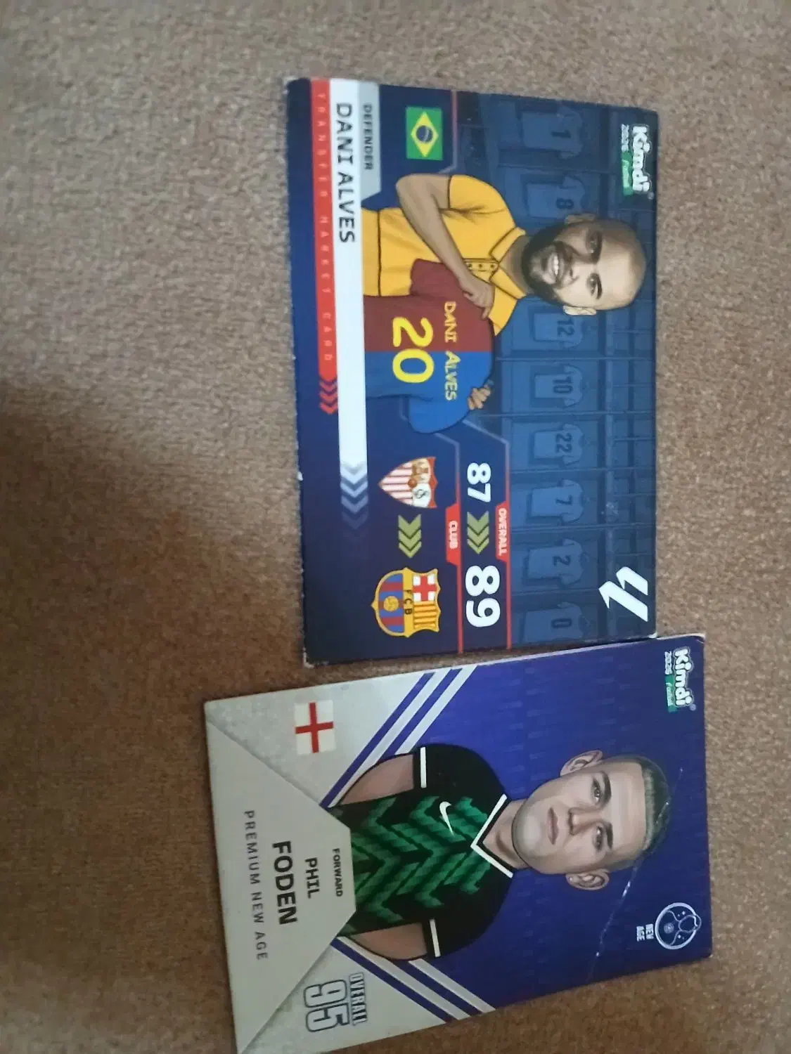 کیمدی|اسباب‌‌بازی|تهران, خاک سفید|دیوار