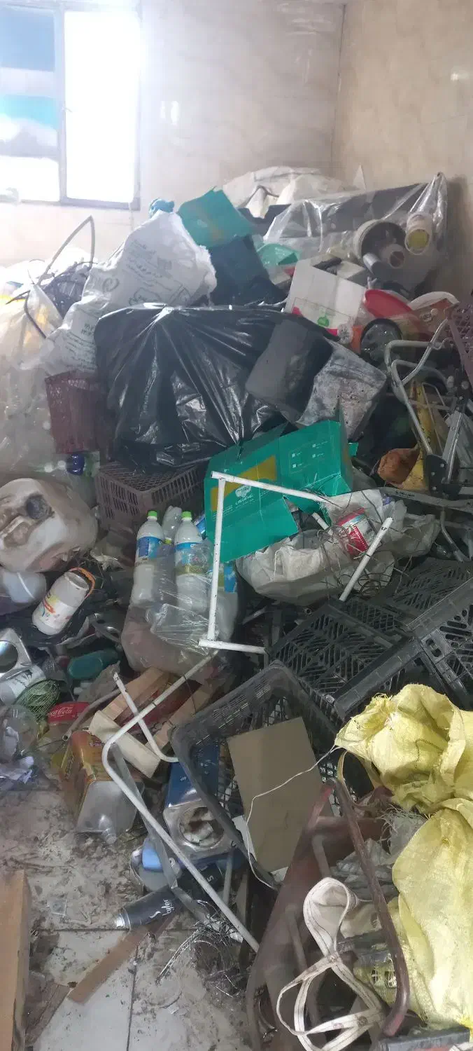 خریدار ضایعات کارتن دفتر مشما و ضایعات آهن وغیره|عمده‌فروشی|صباشهر, |دیوار