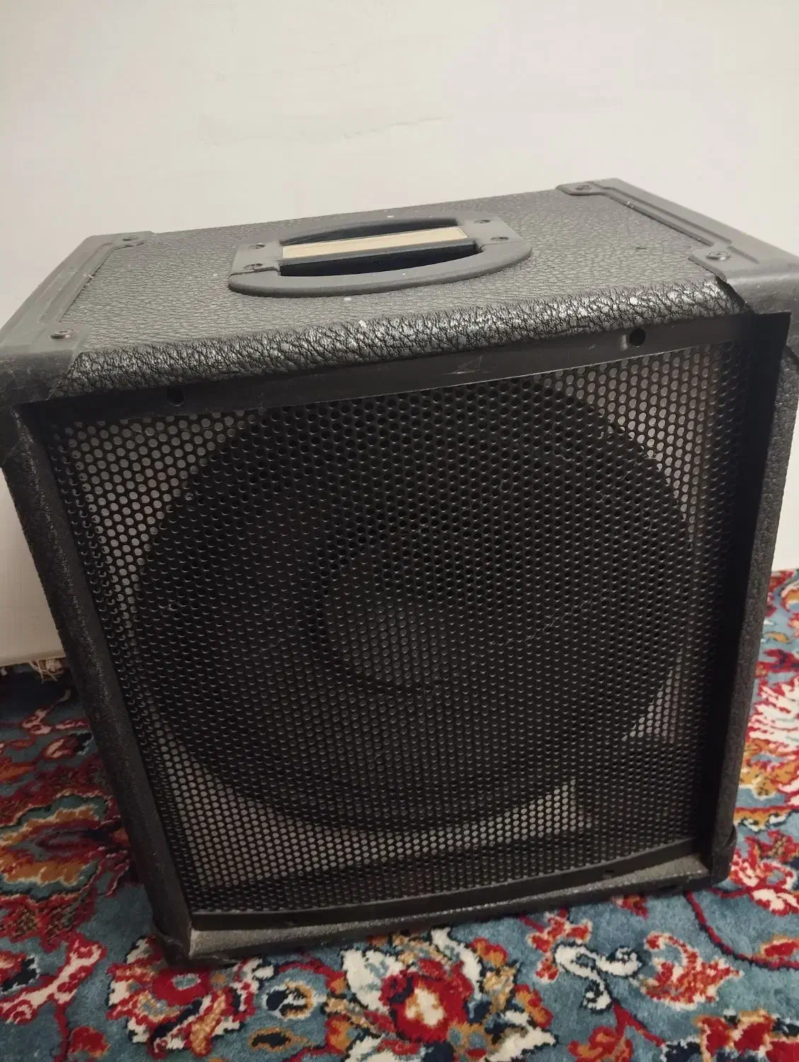 باند اکو چنگ|سیستم صوتی خانگی|ری, شهرک نظامی|دیوار