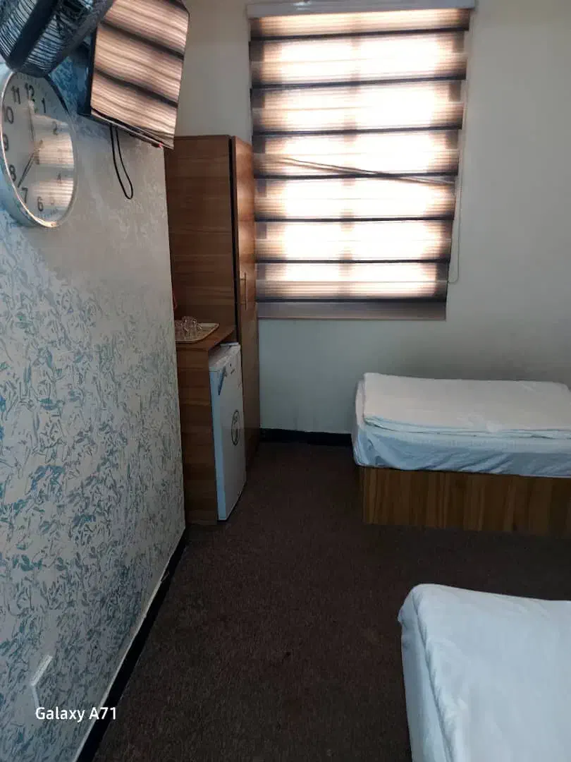 کربلا هتل و حسینیه ۱۵ و ۲۰ آبان ۷۹۰۰|تور و چارتر|بروجرد, |دیوار