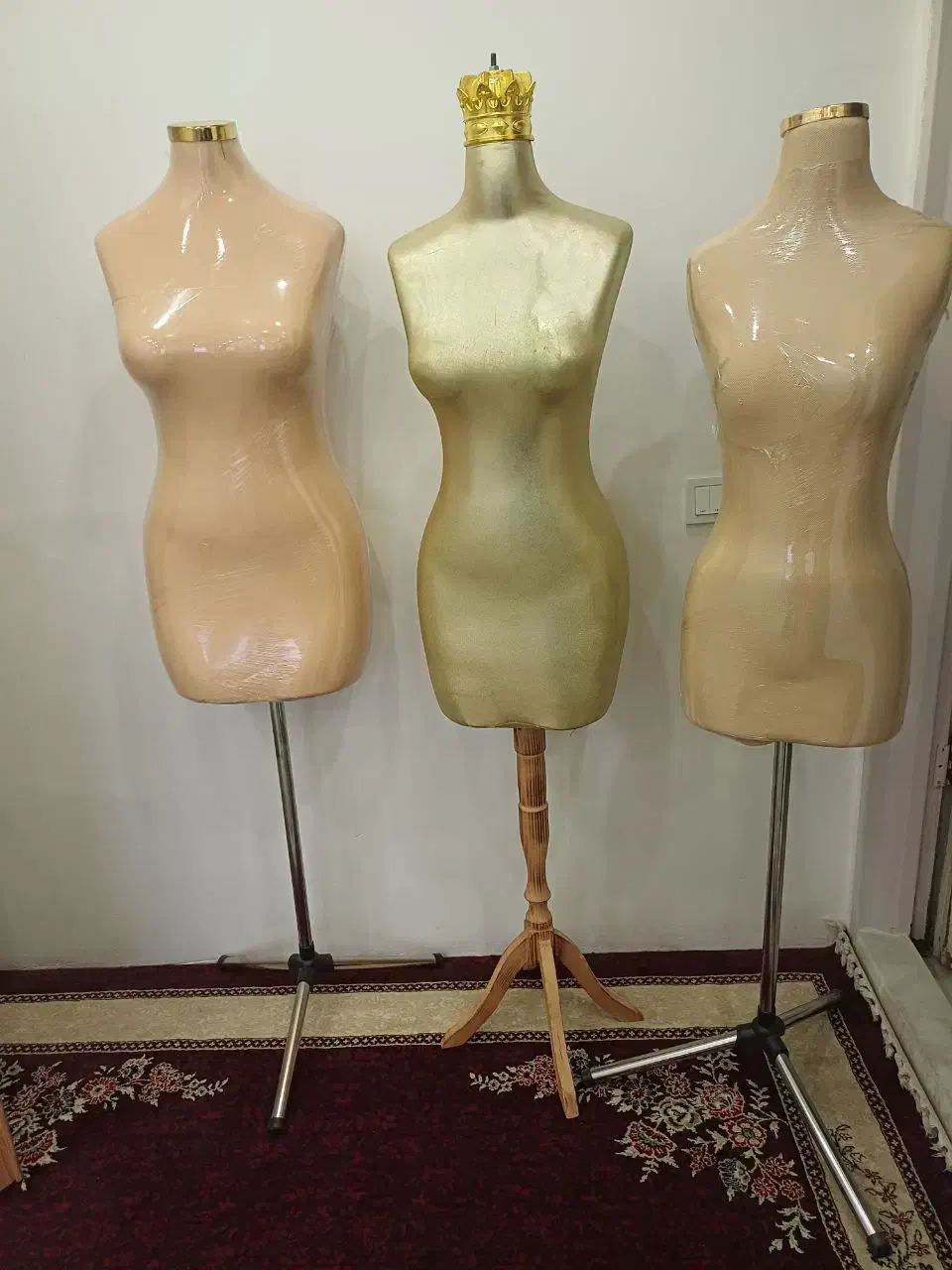 مانکن زنانه|لوازم خیاطی و بافتنی|گلستان (تهران), |دیوار