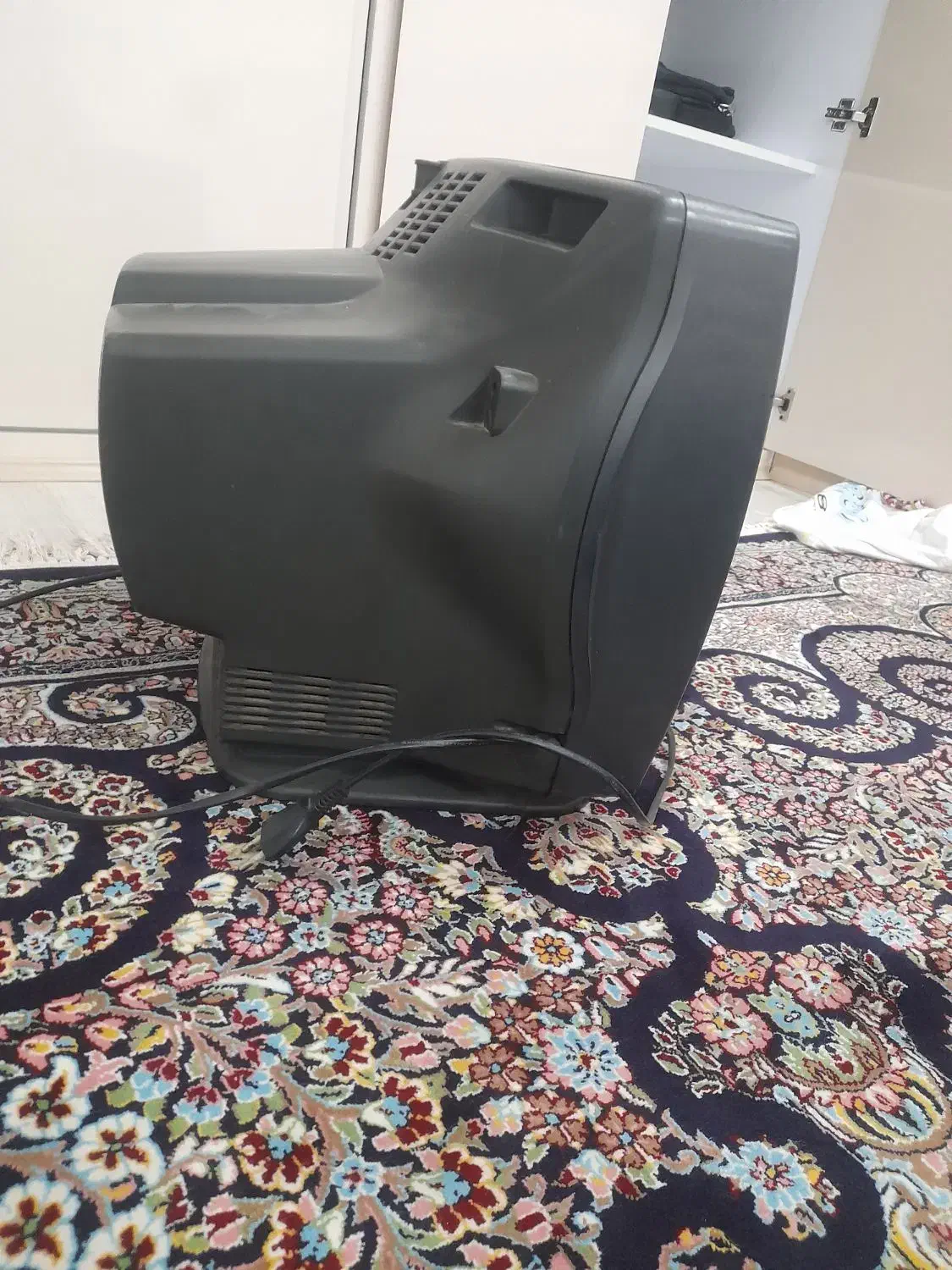 تلوزیون LG درحد نو روشن میشه قدیمی|تلویزیون و پروژکتور|زنجان, |دیوار