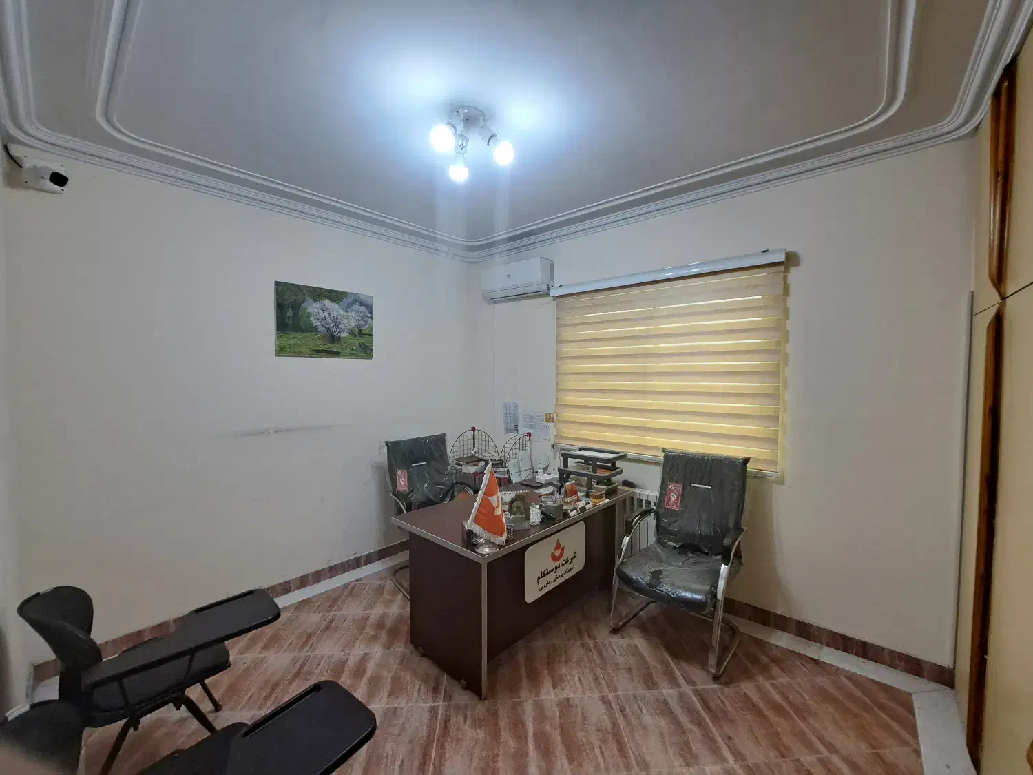 ۹۵متر/ نواب /۳خواب|اجارهٔ دفتر کار، اتاق اداری، مطب|رشت, گلسار|دیوار