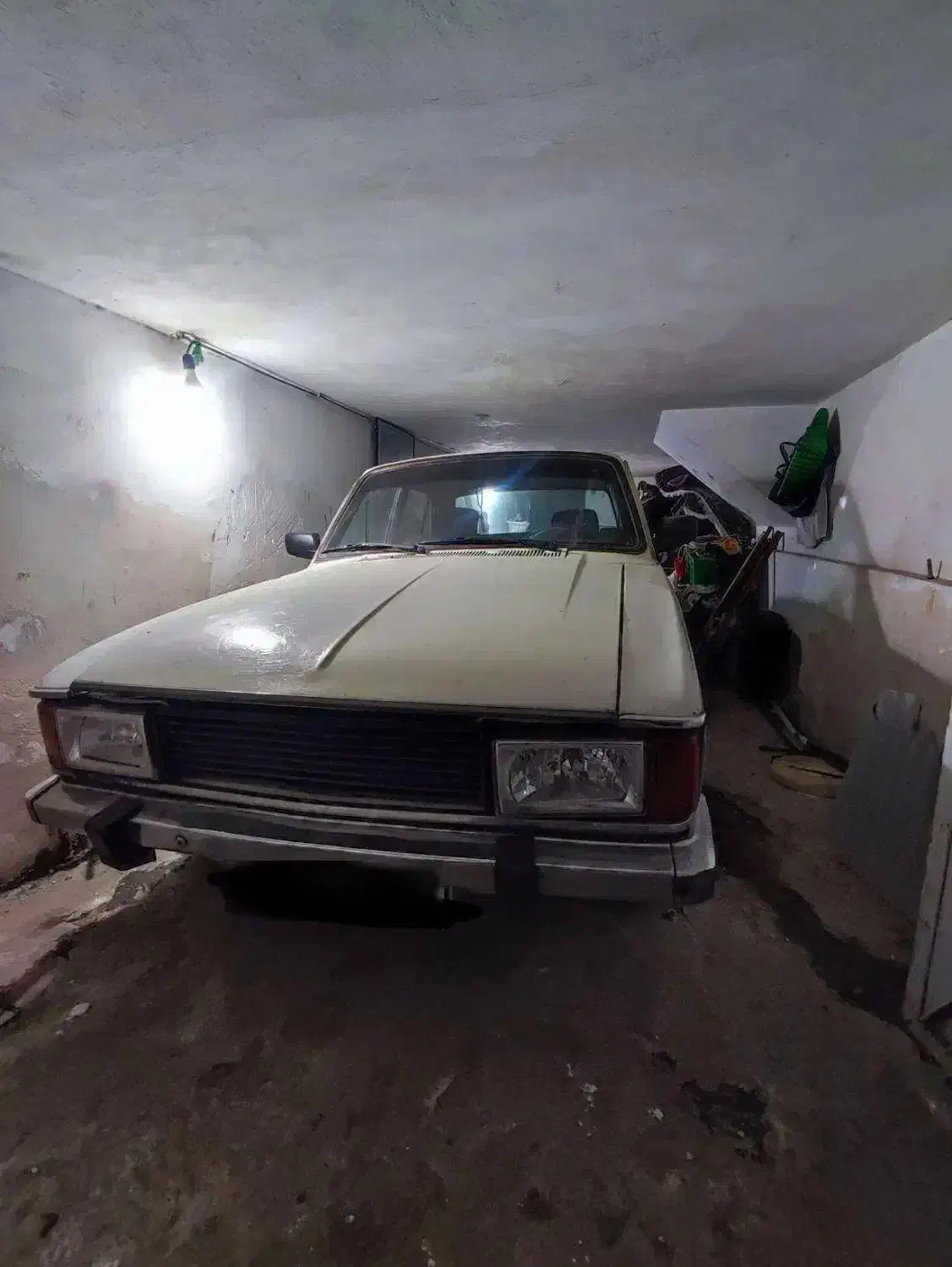 پیکان مدل ۸۳|خودرو سواری و وانت|رشت, جانبازان|دیوار