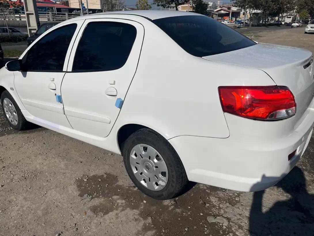 رانا پلاس مدل ۱۴۰۰|خودرو سواری و وانت|رشت, شهرک شهید رجایی|دیوار