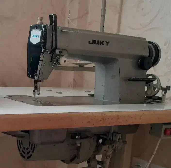 چرخ صنعتی به همراه سردوز|چرخ خیاطی و ریسندگی|بانه, |دیوار