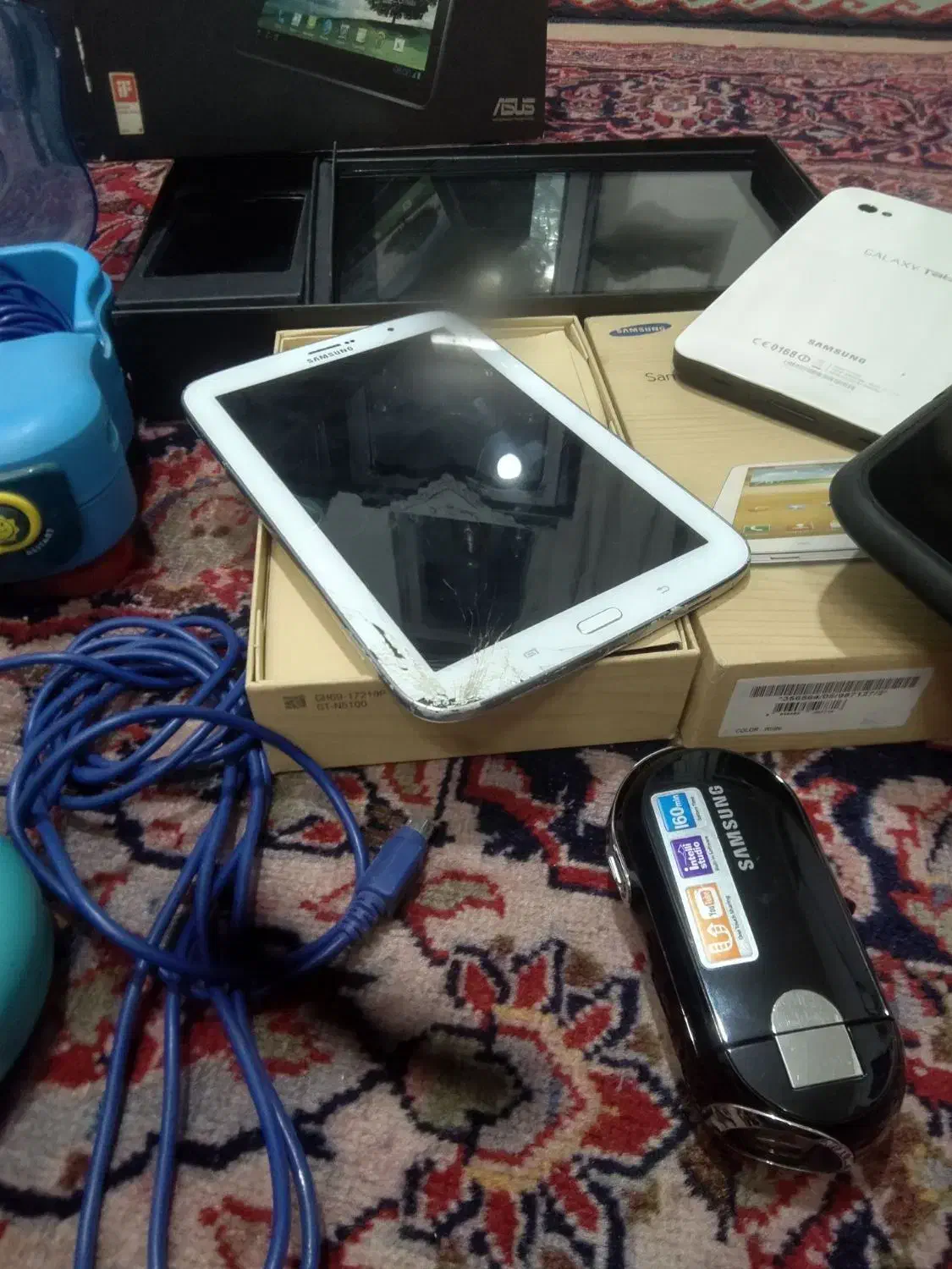 تبلت|تبلت|تهران, بیسیم|دیوار