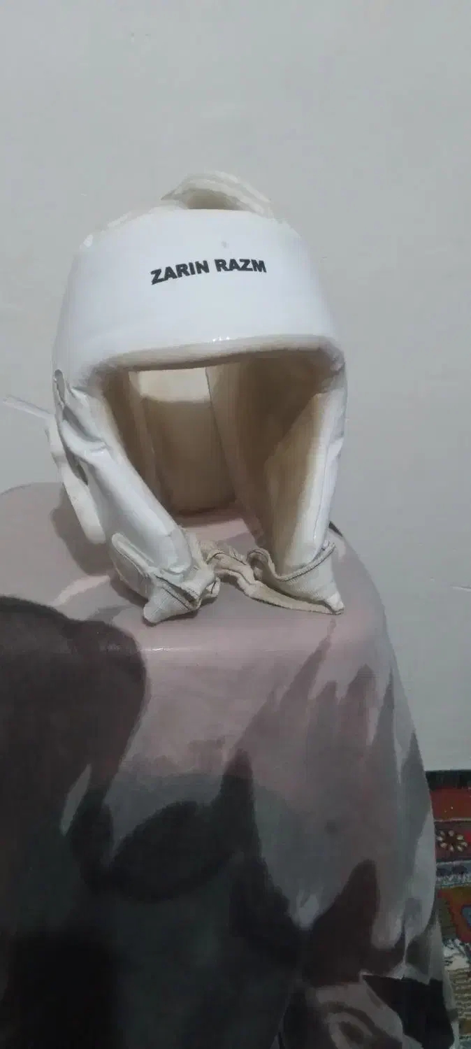 کلاه وشو|لباس|زنجان, |دیوار