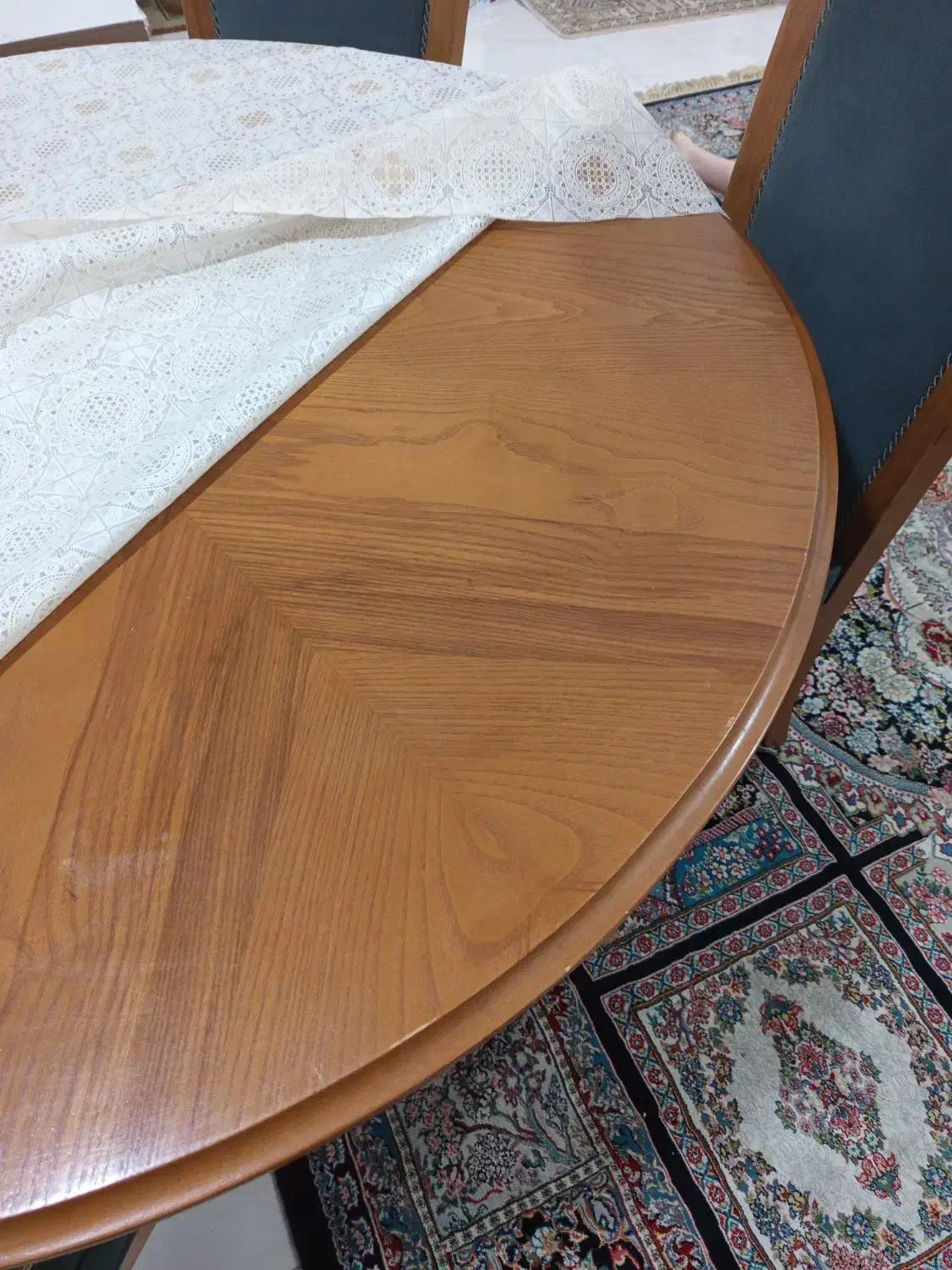 میز ناهار خوری|میز و صندلی غذاخوری|رشت, باهنر|دیوار