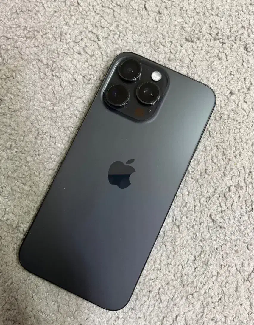 آیفون ۱۵ پرومکس ترو تمیز|موبایل|زنجان, |دیوار