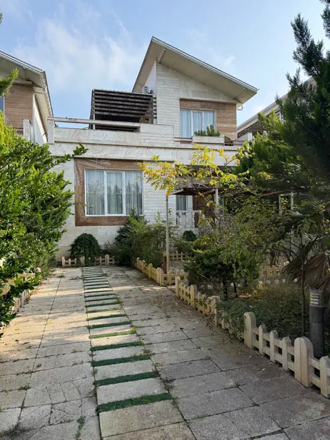 ویلای دوبلکس در زیبا کنار|فروش خانه و ویلا|رشت, گلسار|دیوار