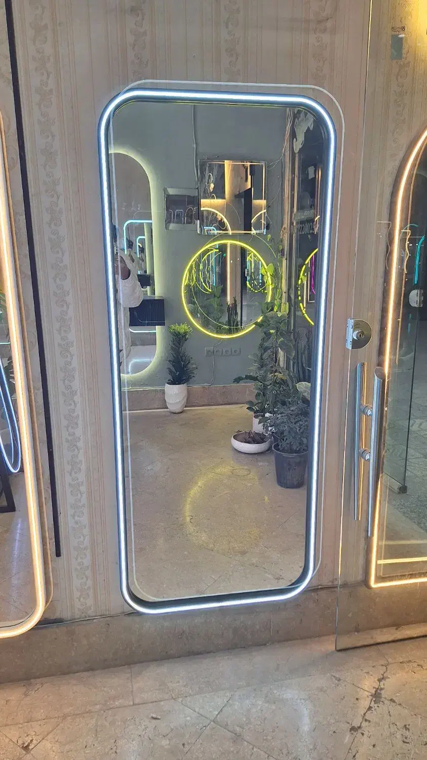 اینه بک لایت|آینه|مشهد, هنرور|دیوار