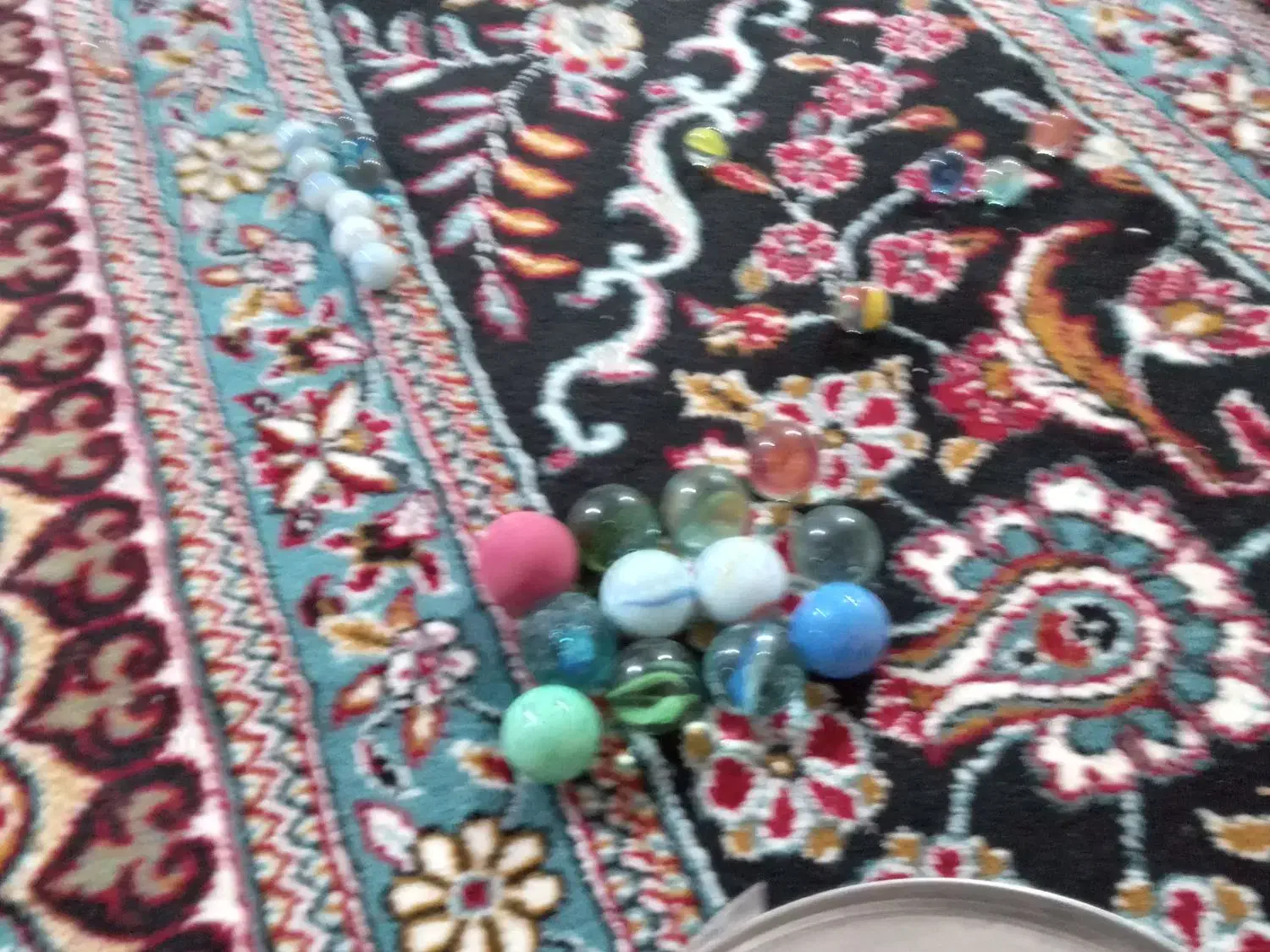 تیله|اسباببازی بچه|ایوان, |دیوار