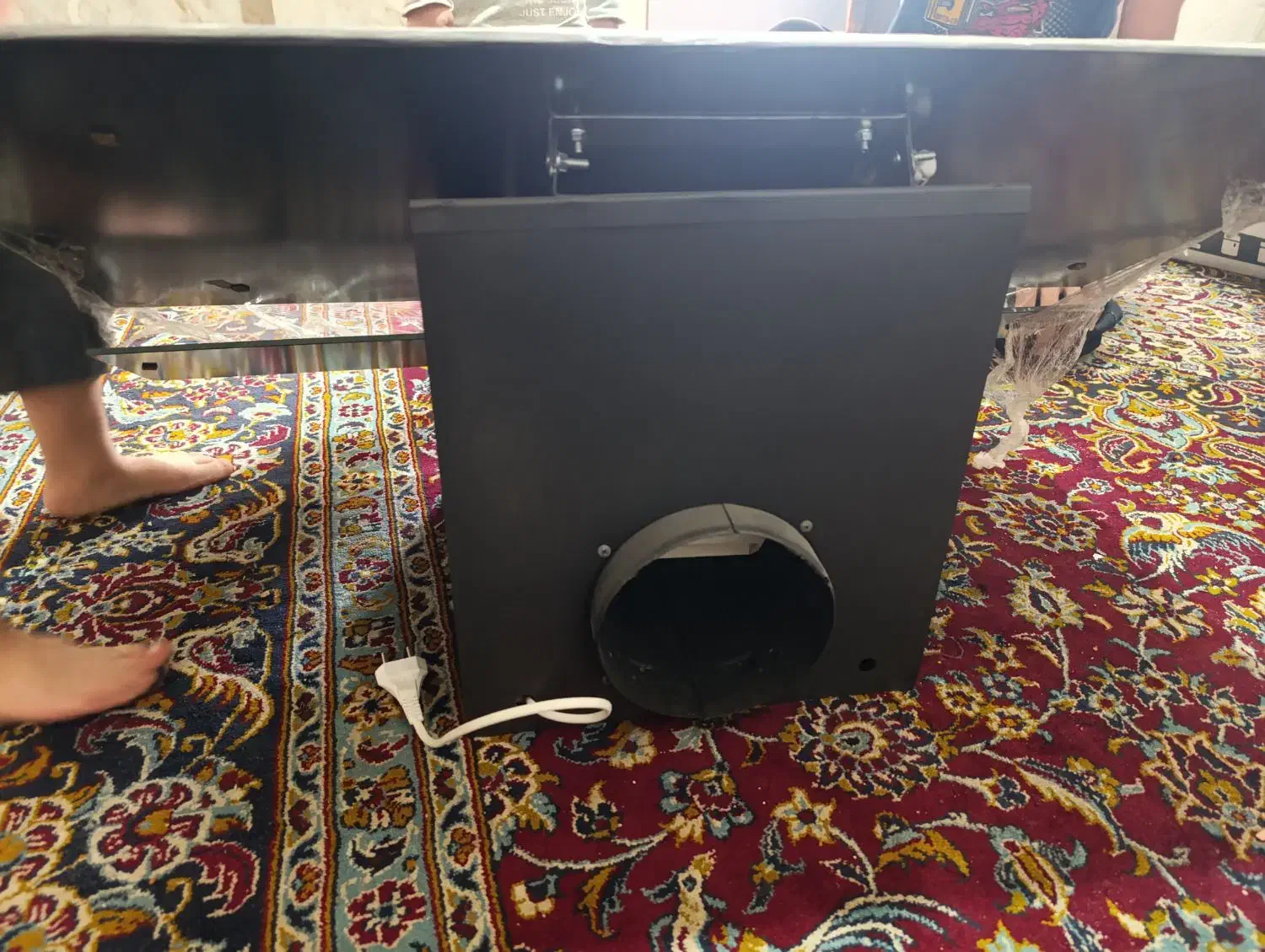 هود آلتون|هود|زابل, |دیوار