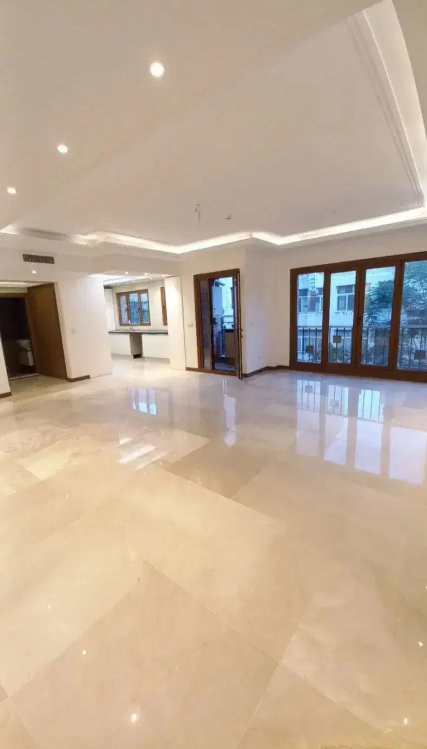 اجاره ۲۰۰ متر دروس تاپ لوکیشن