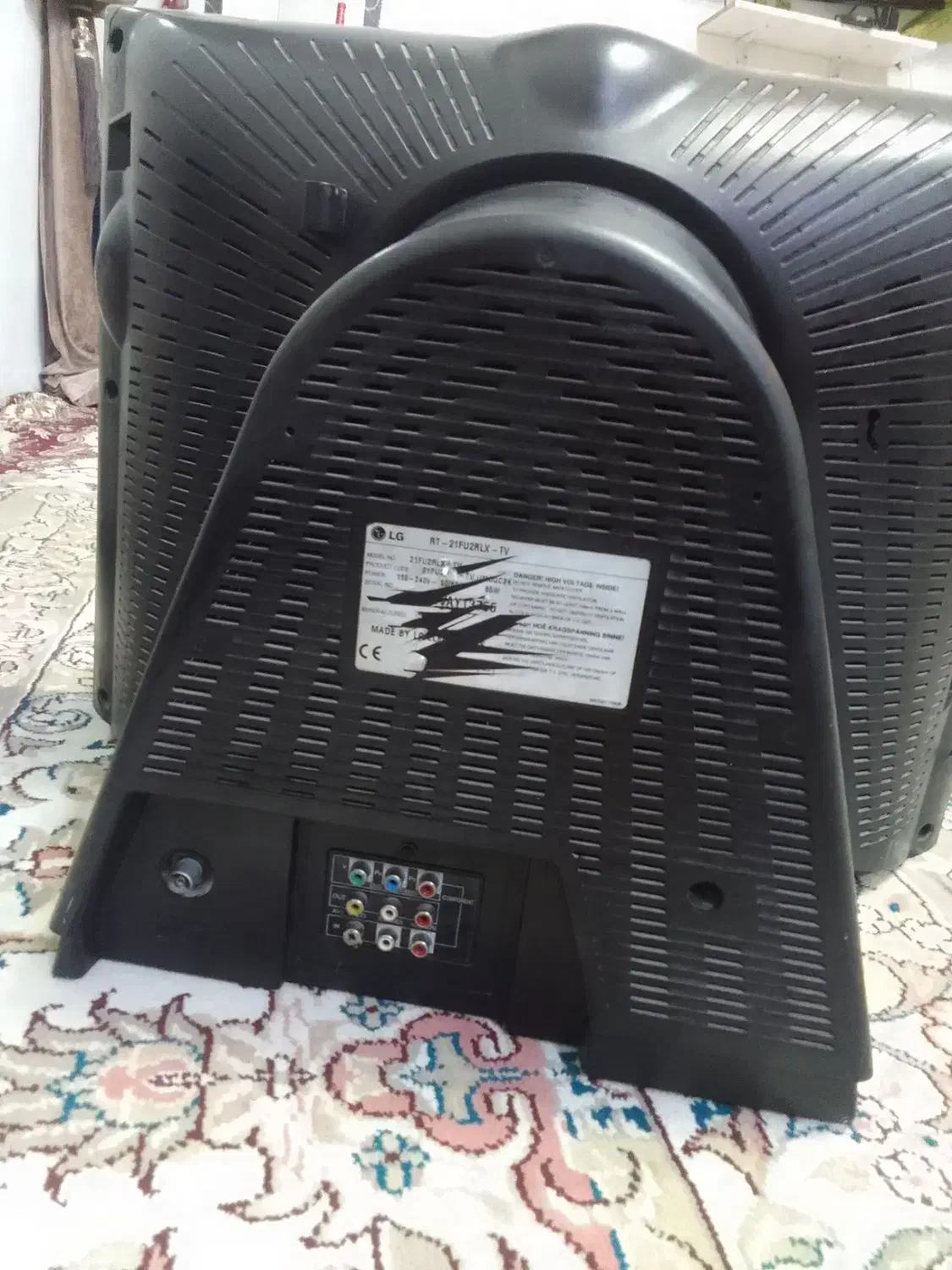 تلوزیون رنگی ۲۱ اینج  وپلی وان|تلویزیون و پروژکتور|مشهد, همت آباد|دیوار