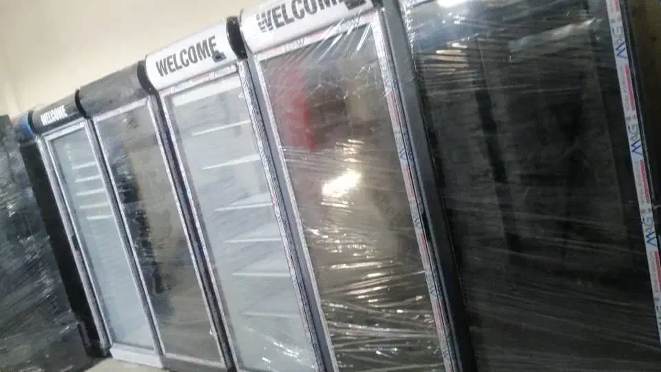 یخچال وان مشکی ساندویچی اسابک فر vgh ایستاده کد152|کافی‌شاپ و رستوران|برازجان, |دیوار