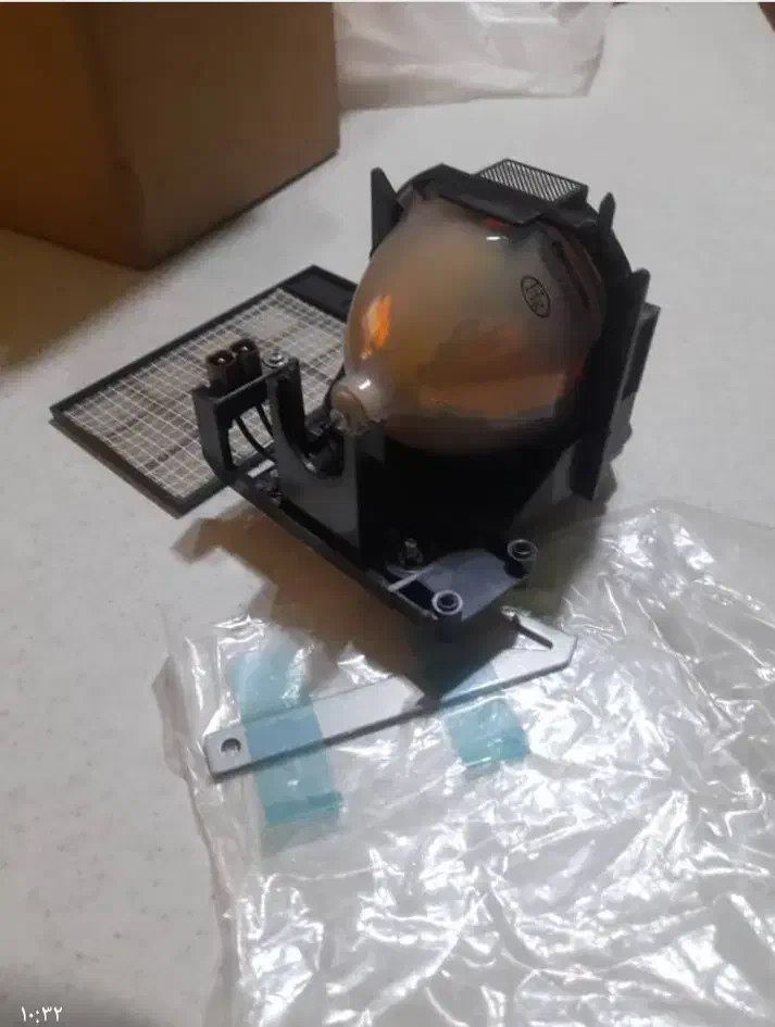 لامپ ویدئو پروژکتورمدل Dz570|تلویزیون و پروژکتور|تهران, نیروی هوایی (پیروزی)|دیوار