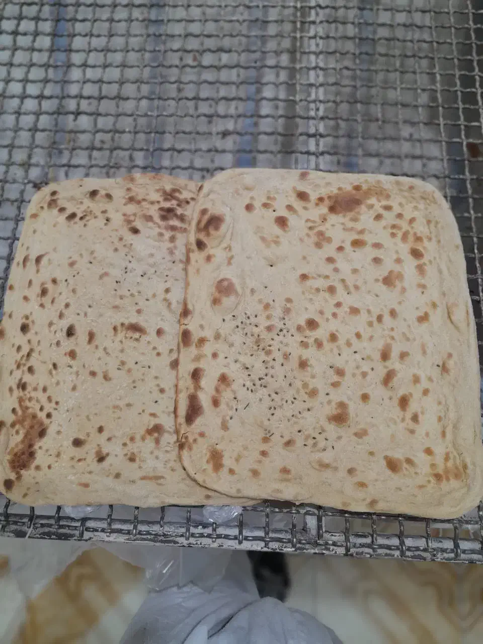 کیفیت اتفاقی نیست|خوردنی و آشامیدنی|بروجن, |دیوار