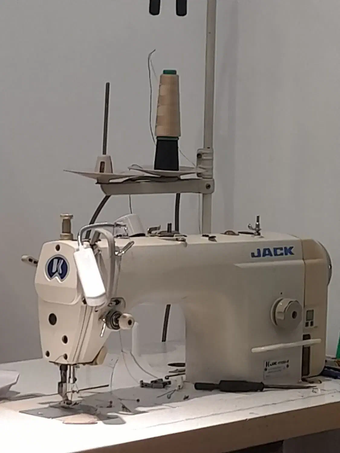 استخدام خیاط حرفهای خانم (تماموقت)|استخدام هنری و رسانه|تهران, اقدسیه|دیوار