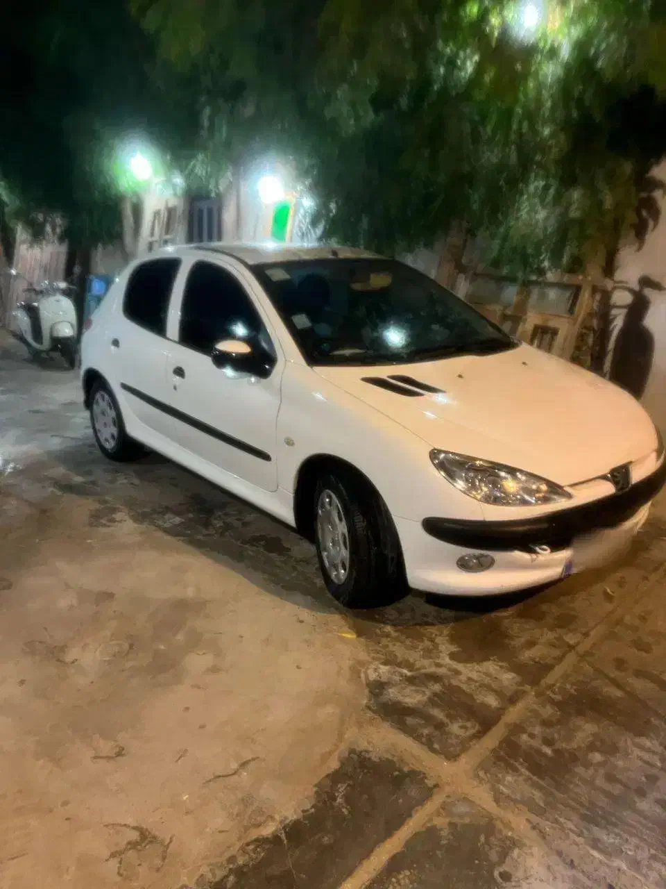 پژو 206 تیپ 5 سفید مدل 92|خودرو سواری و وانت|قشم, |دیوار