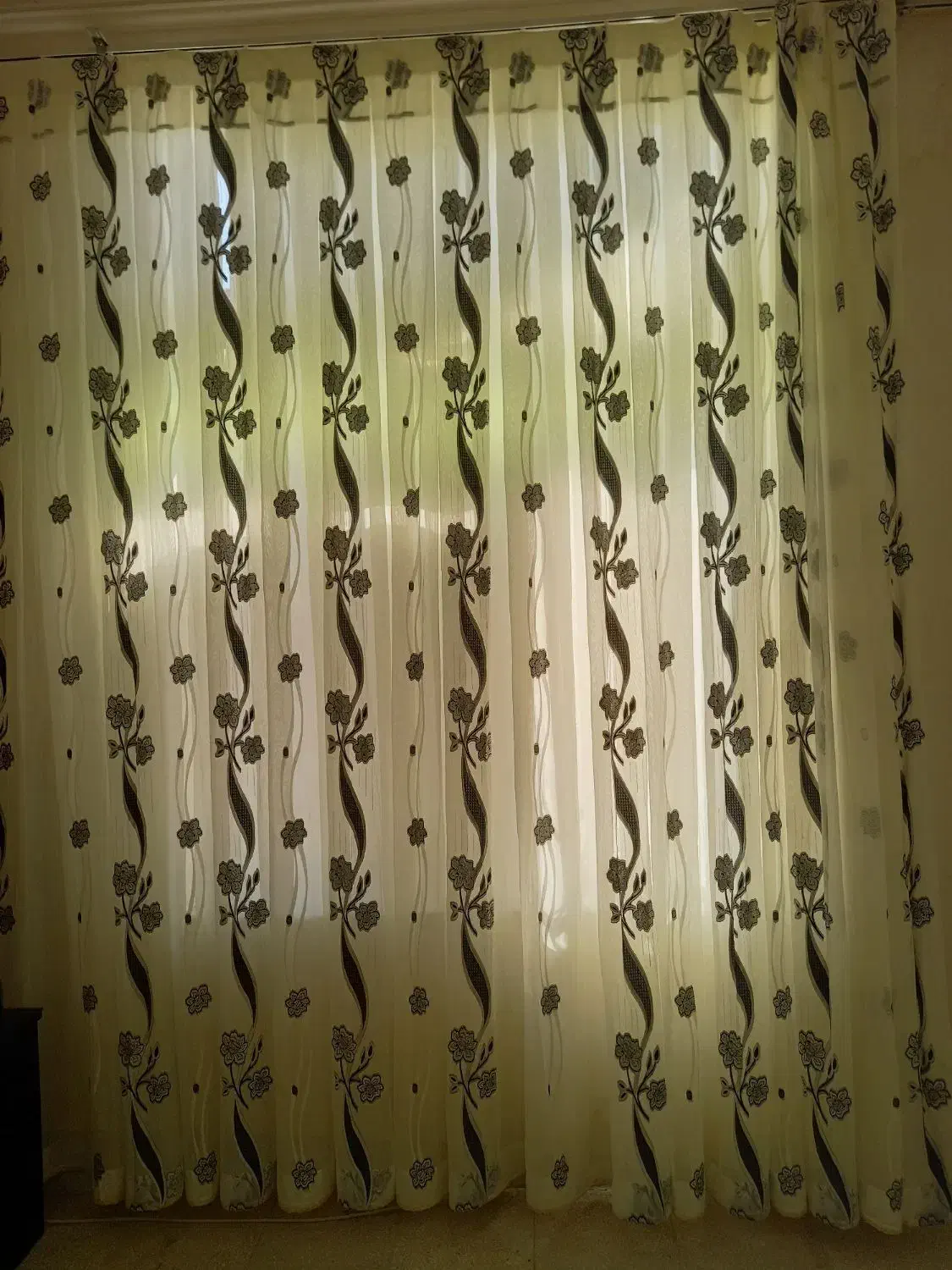 پرده پذیرایی|پرده، رانر، رومیزی|جوین, |دیوار