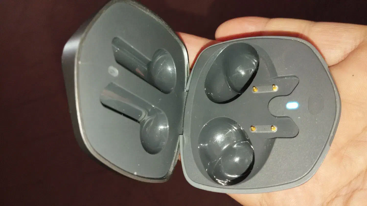 کیس شارژ ایرپاد QCY G1|لوازم جانبی موبایل و تبلت|تهران, ازگل|دیوار