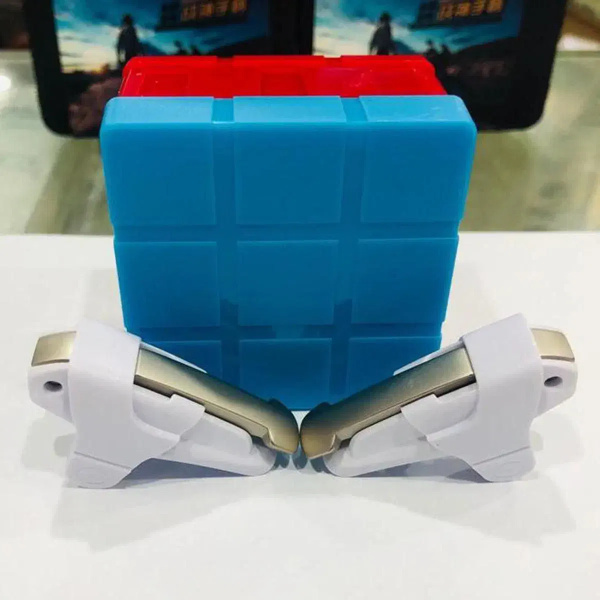 دسته گیمینگ گوشی در دو مدل|کنسول، بازی ویدئویی و آنلاین|سبزوار, جوادیه غربی|دیوار