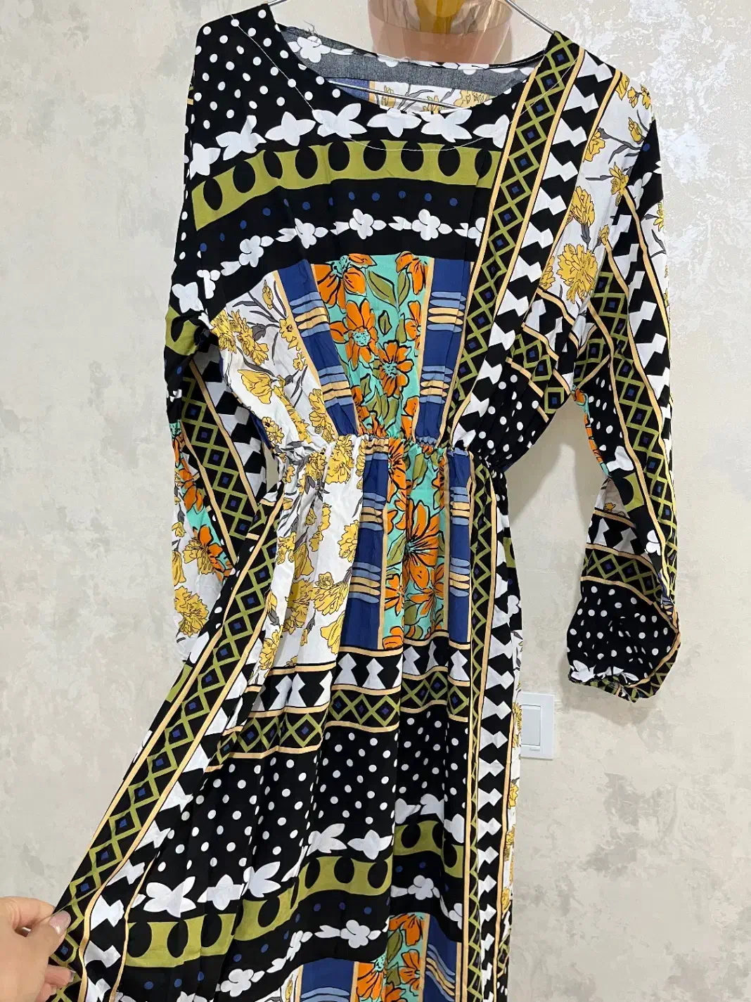 لباس زنانه نو نو|لباس|پردیس, فاز ۱|دیوار