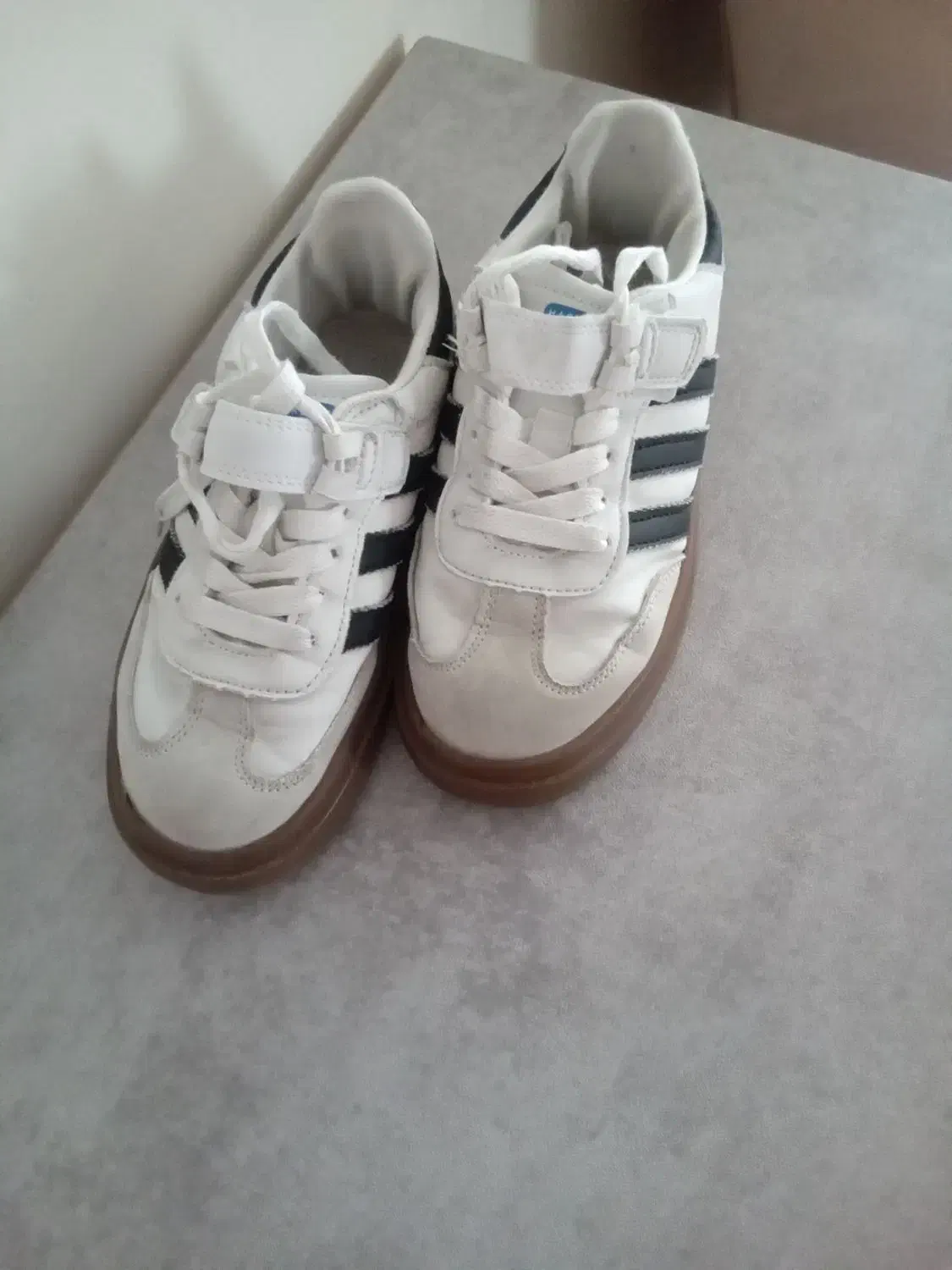 کفش اسپرت سایز ۳۲|کفش و لباس بچه|هشتگرد, فاز ۷ مهستان|دیوار