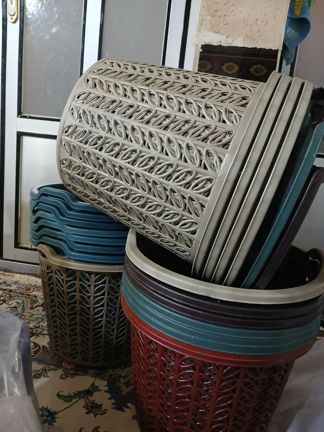 فروش نیسان و سبد|اسباببازی|جوانرود, |دیوار