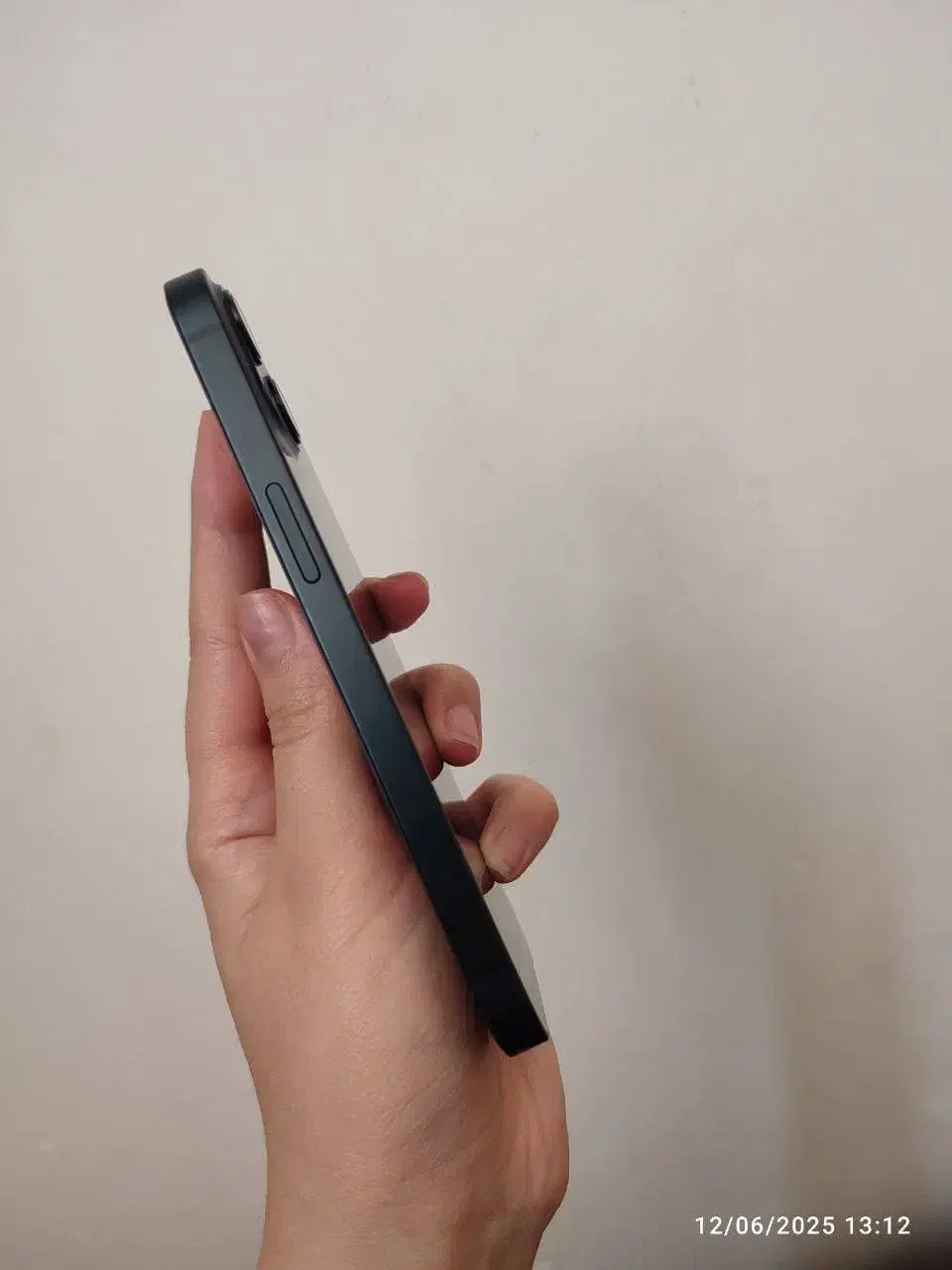 آیفون ۱۳ نرمال ۱۲۸گیگ ch رنگ مشکی|موبایل|نائین, |دیوار