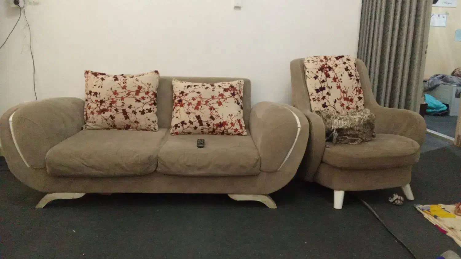 مبل ۷نفره|مبلمان خانگی و میز عسلی|قم, سالاریه|دیوار