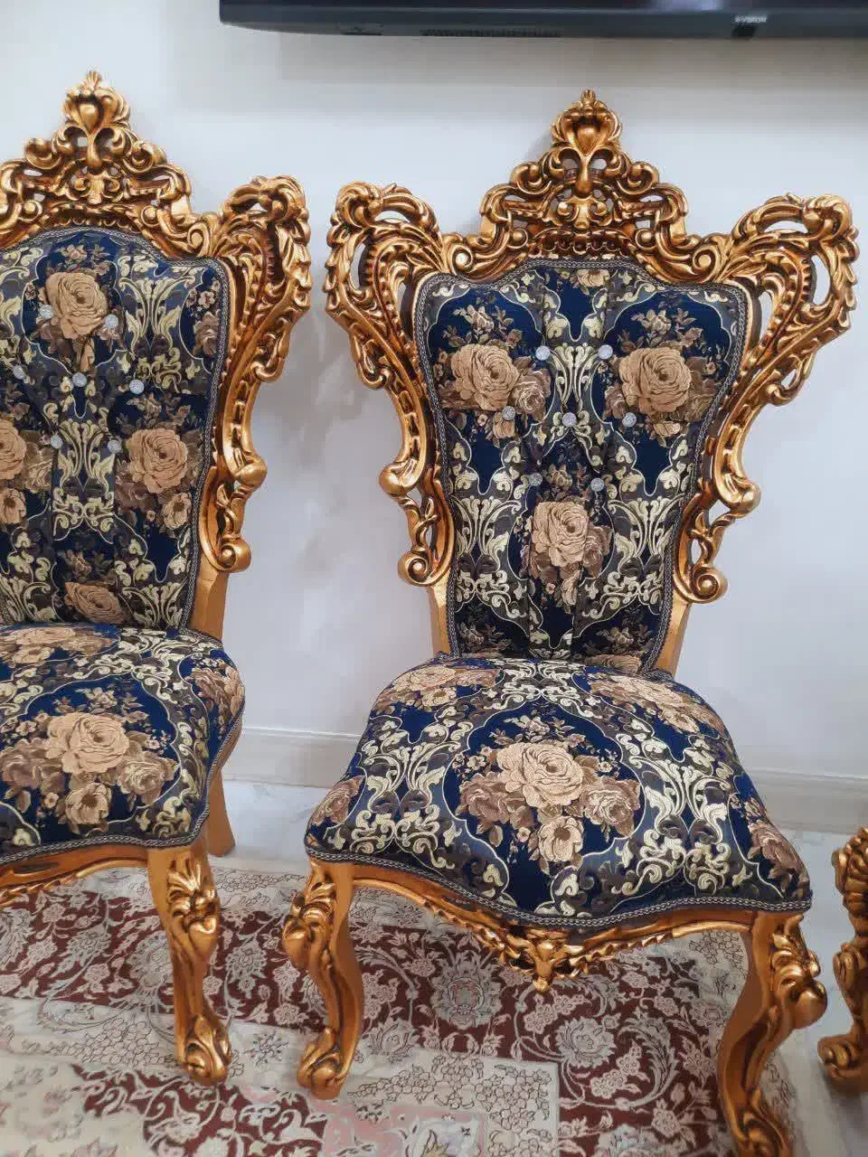 مبلمان اعیانی کلاف درشت چوبی|مبلمان خانگی و میز عسلی|بروجرد, |دیوار