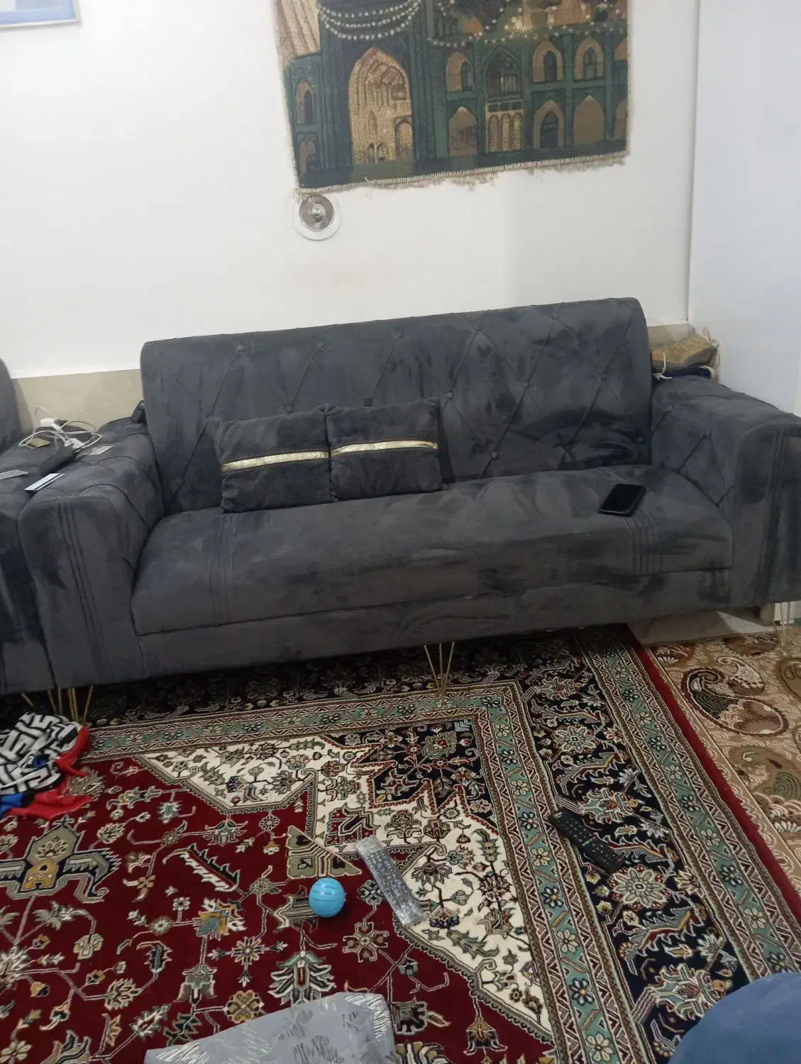 مبل در حد نو|مبلمان خانگی و میز عسلی|مشهد, گرجی علیا|دیوار