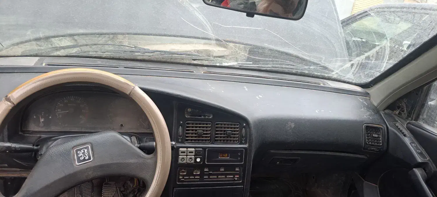 پژو ۴۰۵ مدل ۸۱|خودرو سواری و وانت|مشهد, شهرآرا|دیوار