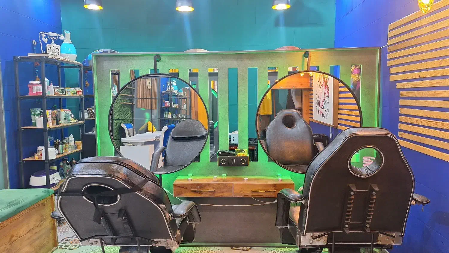 فروش کلیه وسایل سالن با قیمت مناسب|آرایشگاه و سالنهای زیبایی|اهواز, کوی فرهنگیان ۱|دیوار