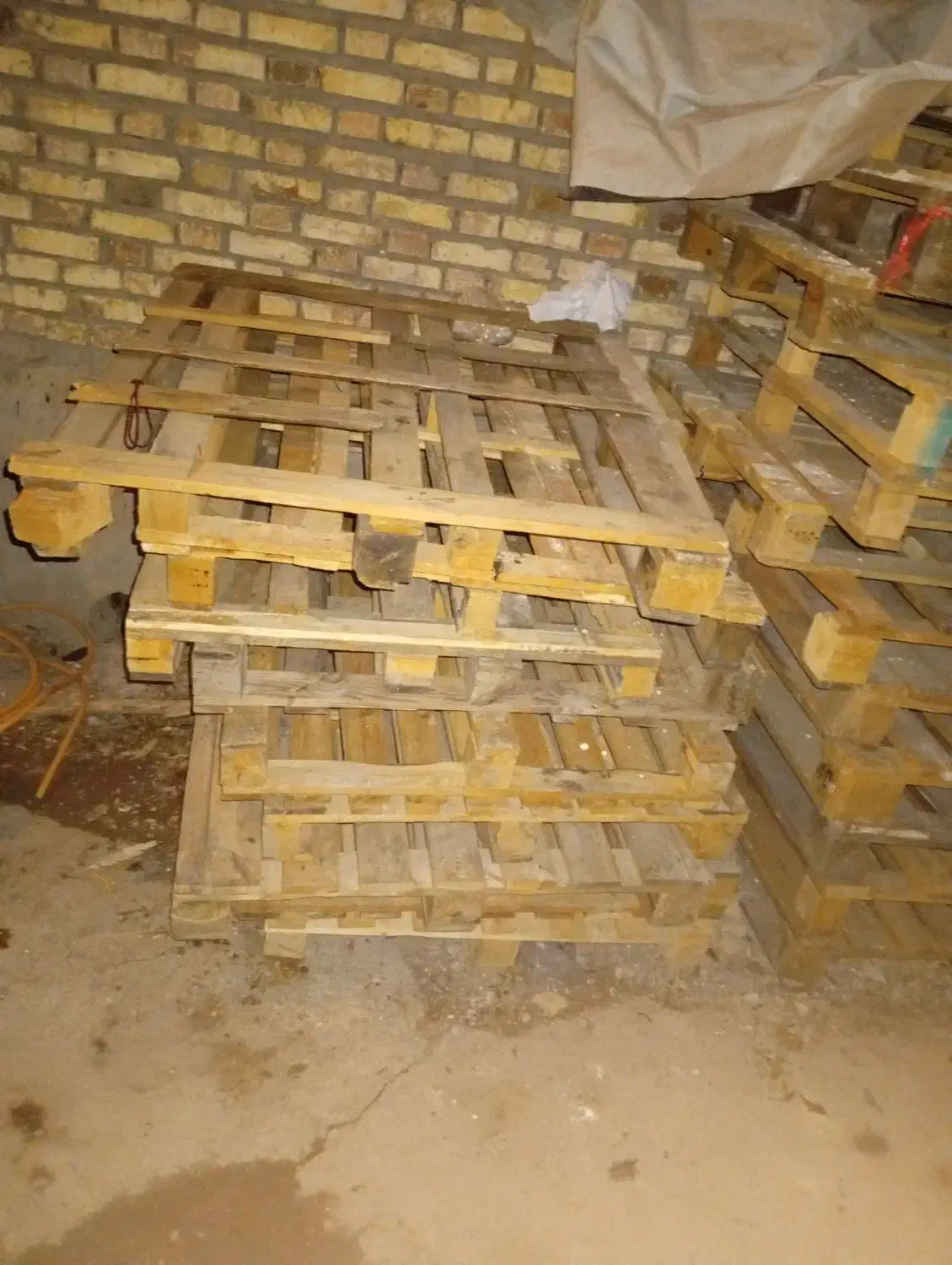 پالت|عمده‌فروشی|ماکو, |دیوار