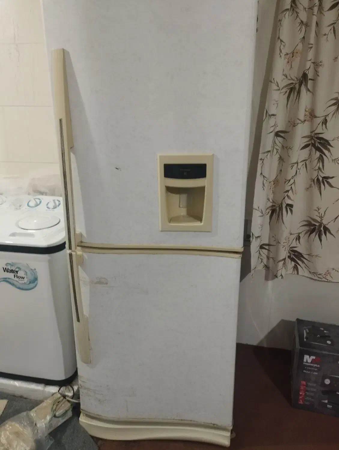 ۲ یخچال ۱فریزر ۱ یخچال فریزر|یخچال و فریزر|لاهیجان, لیالستان|دیوار