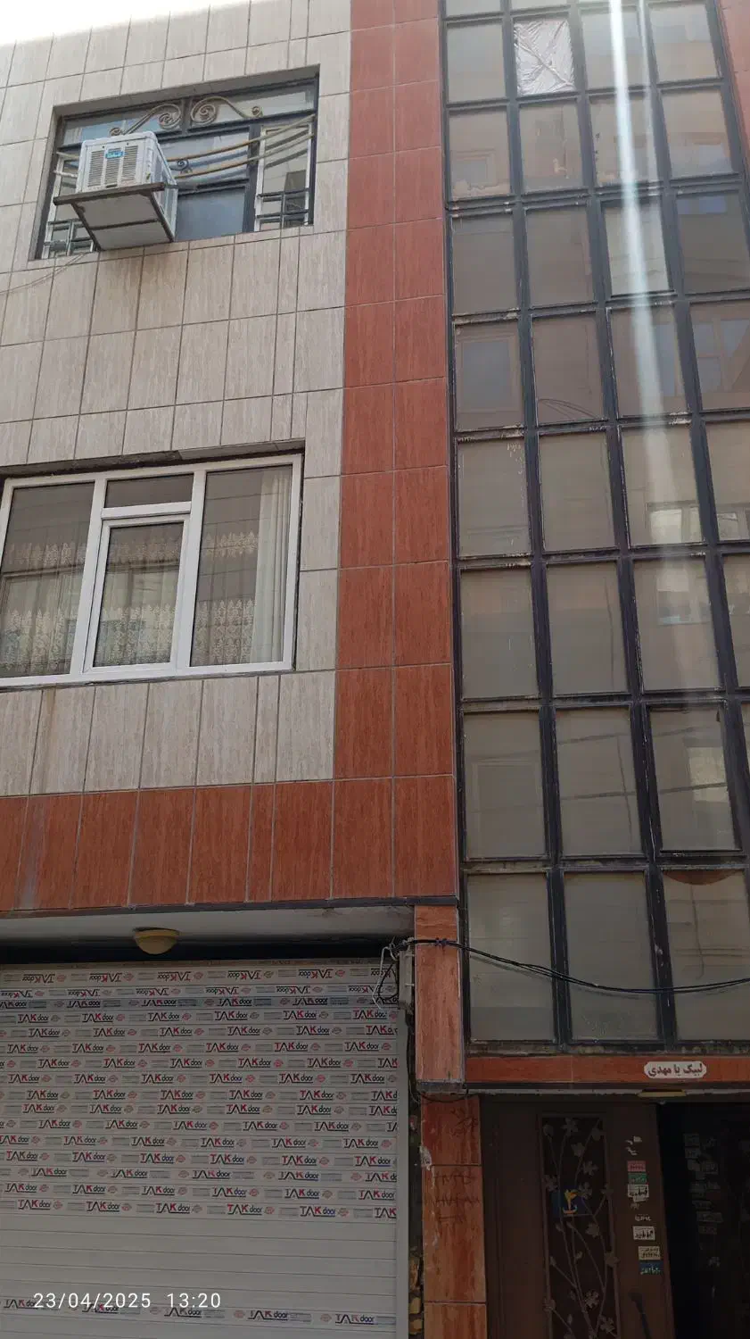 آپارتمان شیک خیام ۴۰ معاوضه با خودرو|فروش آپارتمان|مشهد, امیر|دیوار