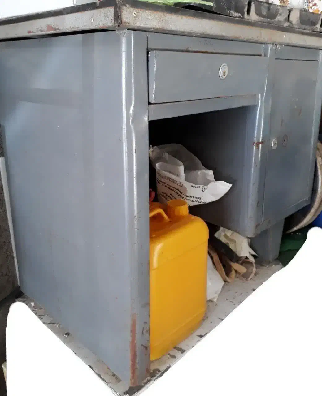 میز فلزی|میز تحریر و کامپیوتر|ابهر, |دیوار