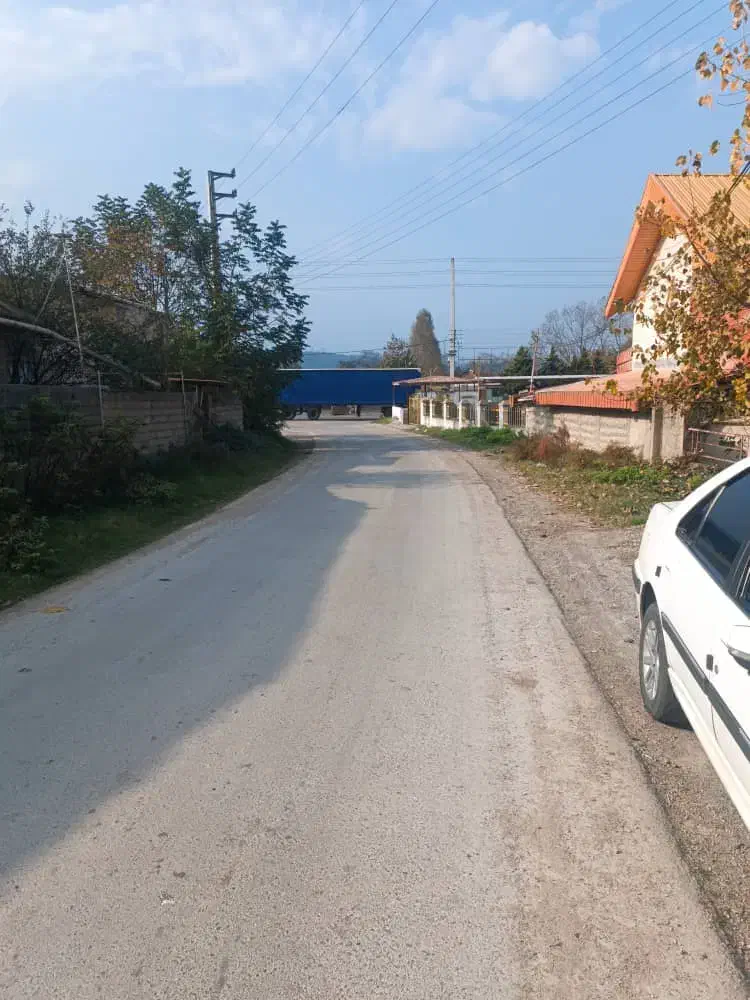 ویلا قدیمی با ۷۰۰ متر زمین مدارک تکمیل شیرگاه|فروش خانه و ویلا|زیرآب, |دیوار