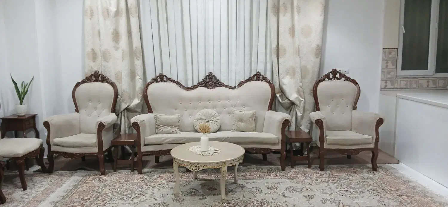 مبل کلاسیک ۹نفره|مبلمان خانگی و میز عسلی|اسلام‌شهر, شهرک طالقانی|دیوار