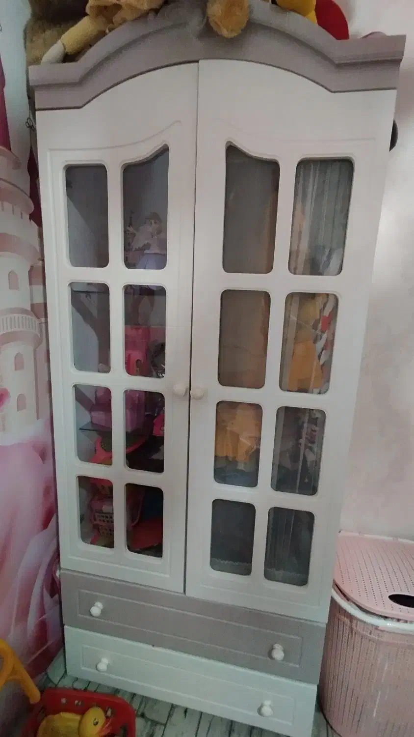 کمد و تخت|تخت و سرویس خواب|تربتحیدریه, شهرک ولیعصر|دیوار